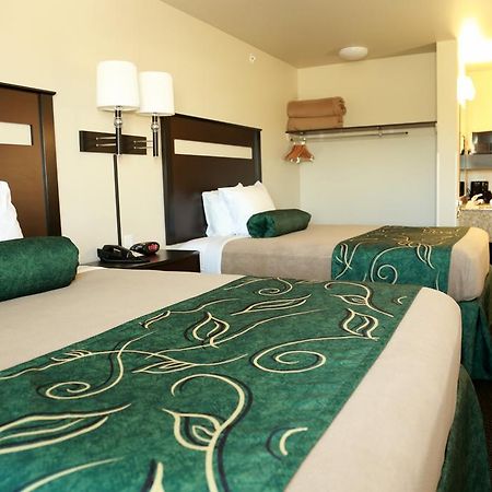 ทราเวลลอดจ์ บาย วินด์แฮม คลินตัน วัลเลย์ เวสต์ คอร์ต Hotel ภายนอก รูปภาพ