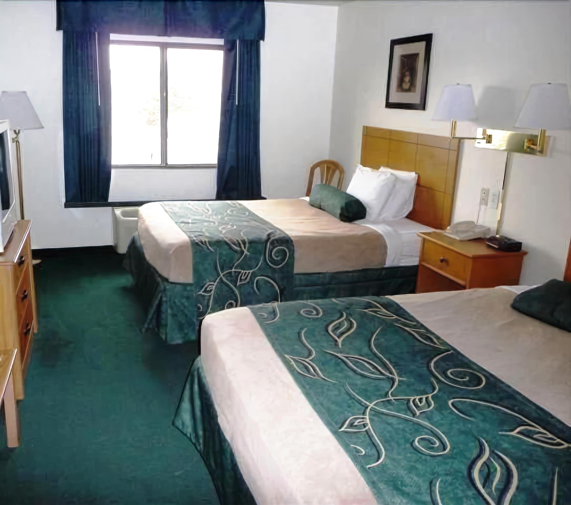 ทราเวลลอดจ์ บาย วินด์แฮม คลินตัน วัลเลย์ เวสต์ คอร์ต Hotel ห้อง รูปภาพ