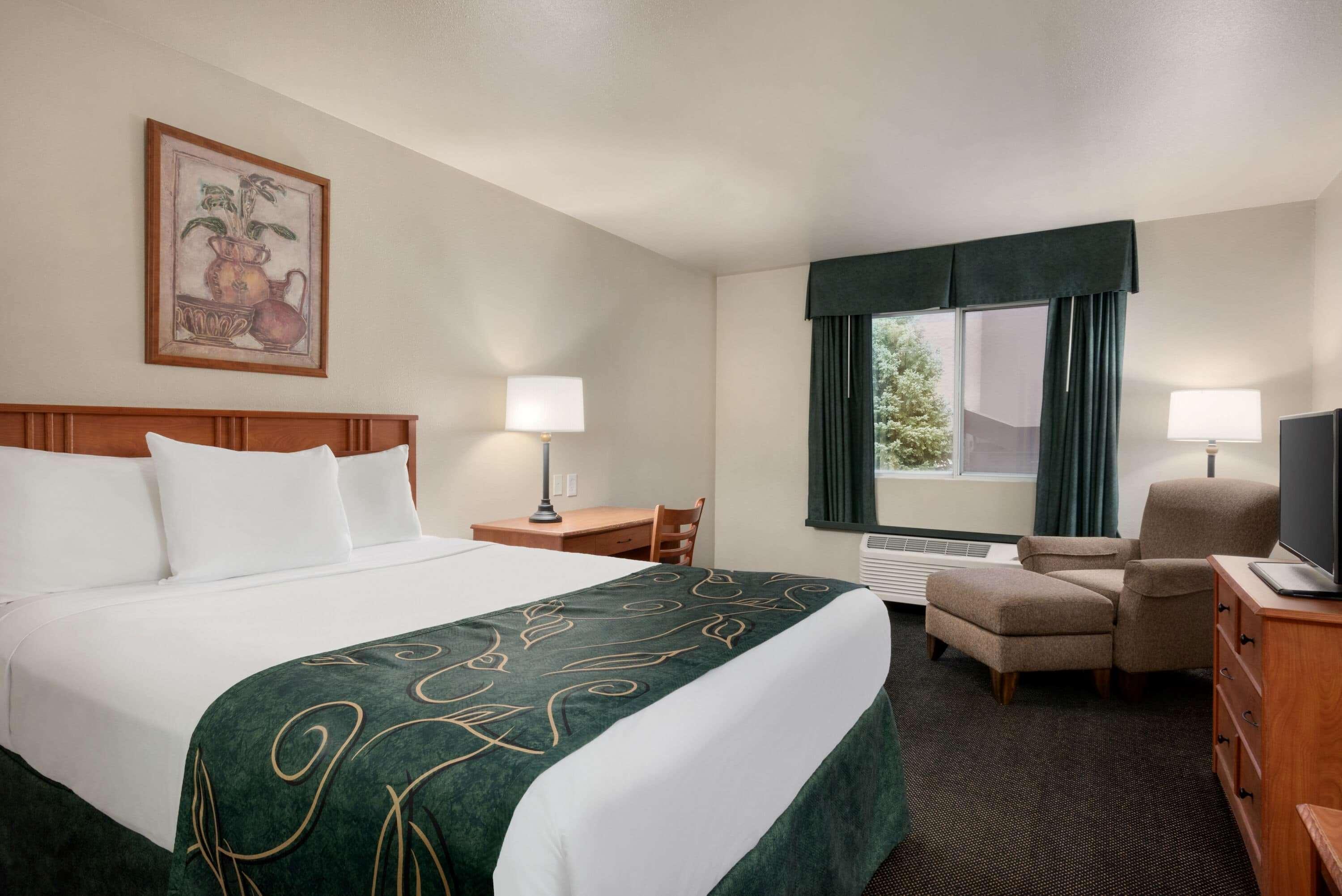 ทราเวลลอดจ์ บาย วินด์แฮม คลินตัน วัลเลย์ เวสต์ คอร์ต Hotel ภายนอก รูปภาพ